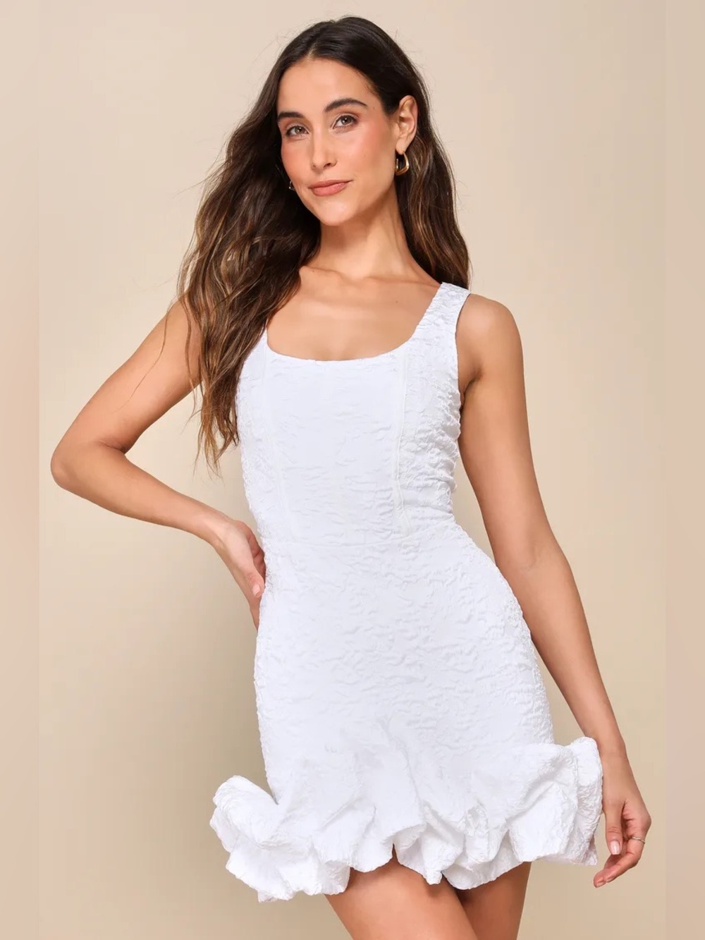 Lulu's NWT Extravagant Poise White Textured Jacquard Bubble-Hem Mini Dress XS - Picture 2 of 8